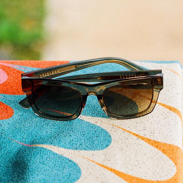 Electric Crasher 49 Sunglasses Oyster / Black Gradient