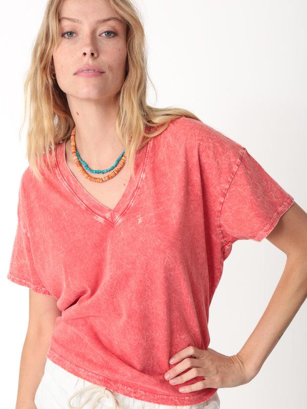 Electric & Rose Chase V-neck Tee Tees