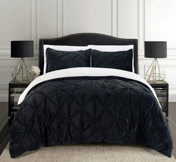elegant comfort Elegant Comfort 3-Piece Pinch Pleated Micro-Suede Reversible Sherpa - Comforter Set 3-Piece