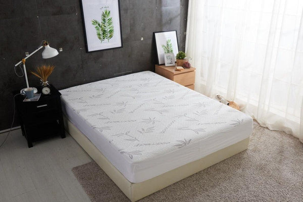 elegant comfort Elegant Comfort Rayon Derived from Bamboo Mattress Protector Fits Mattresses up to 16"