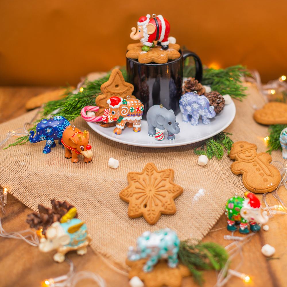 Elephant Parade ChristmasBundle Of Joy Gold Ornament