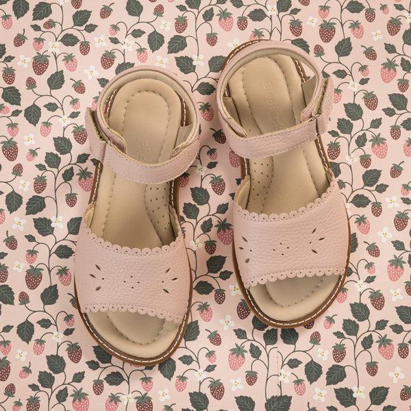Elephantito Classic Sandal With Scallop Pink