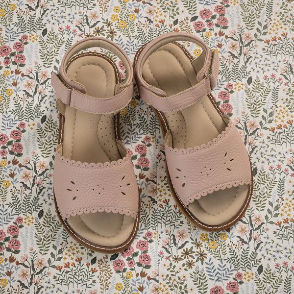 elephantito Classic Sandal with Scallop Pink