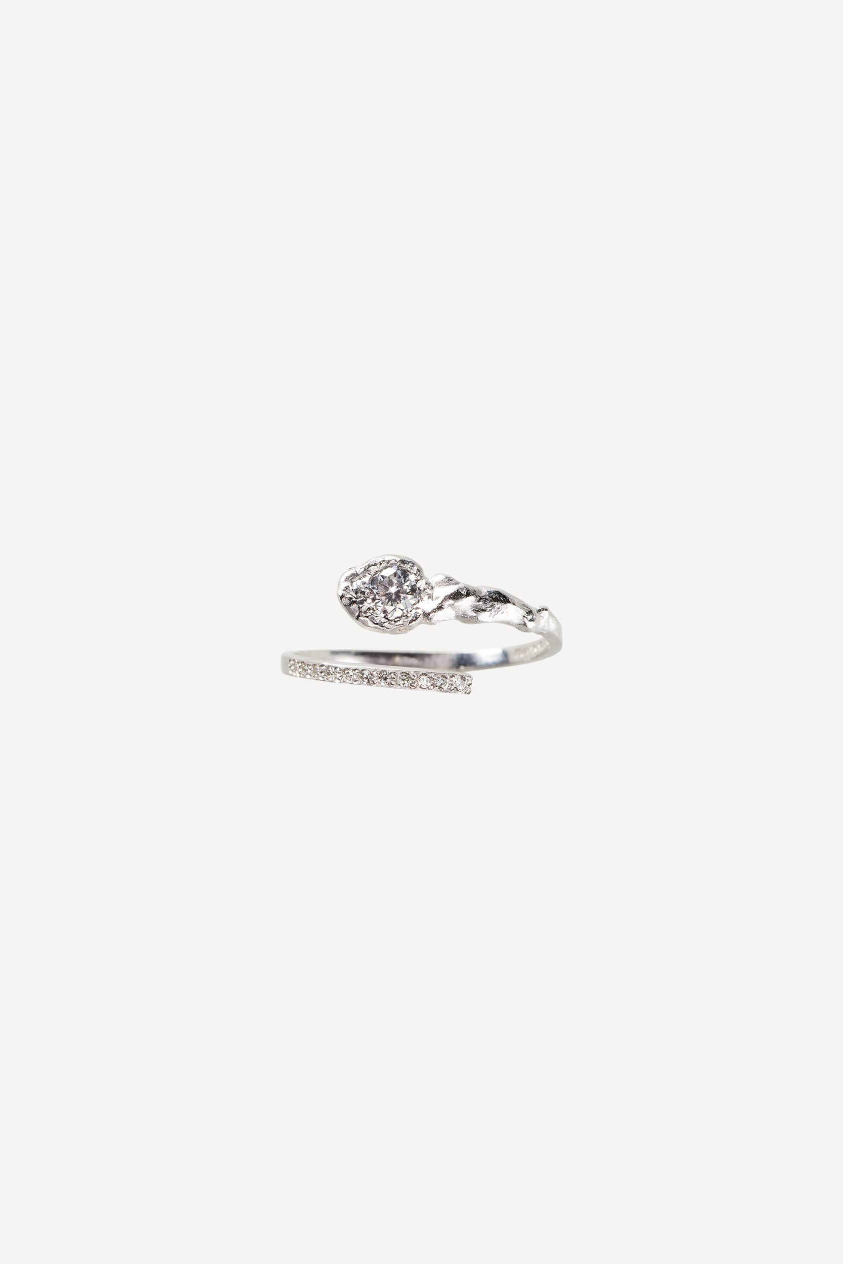 elhanati Solitaire White Gold Lux [0.25CT] Ring – ELHANATI