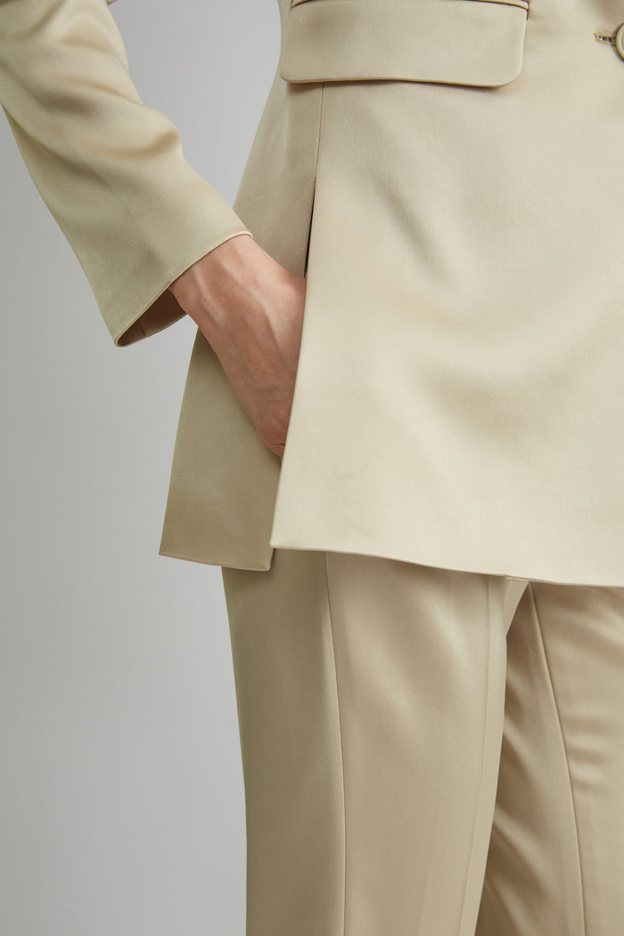 Elie Tahari Satin Side Slit Blazer BARLEY