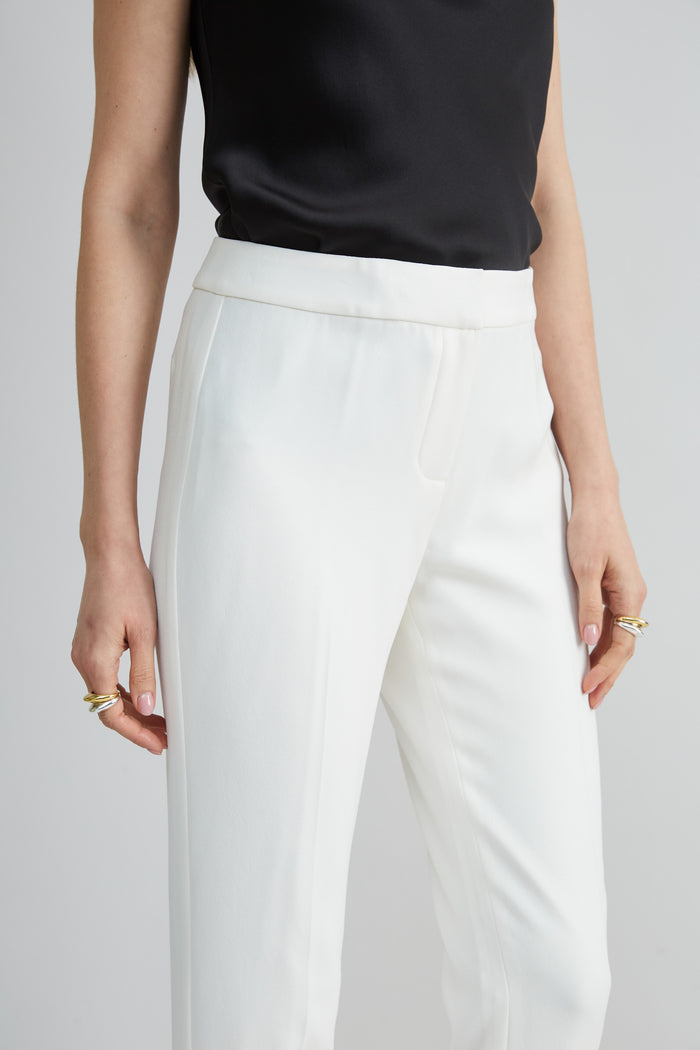 Elie Tahari Slim Crepe Inseam Pant FOAM