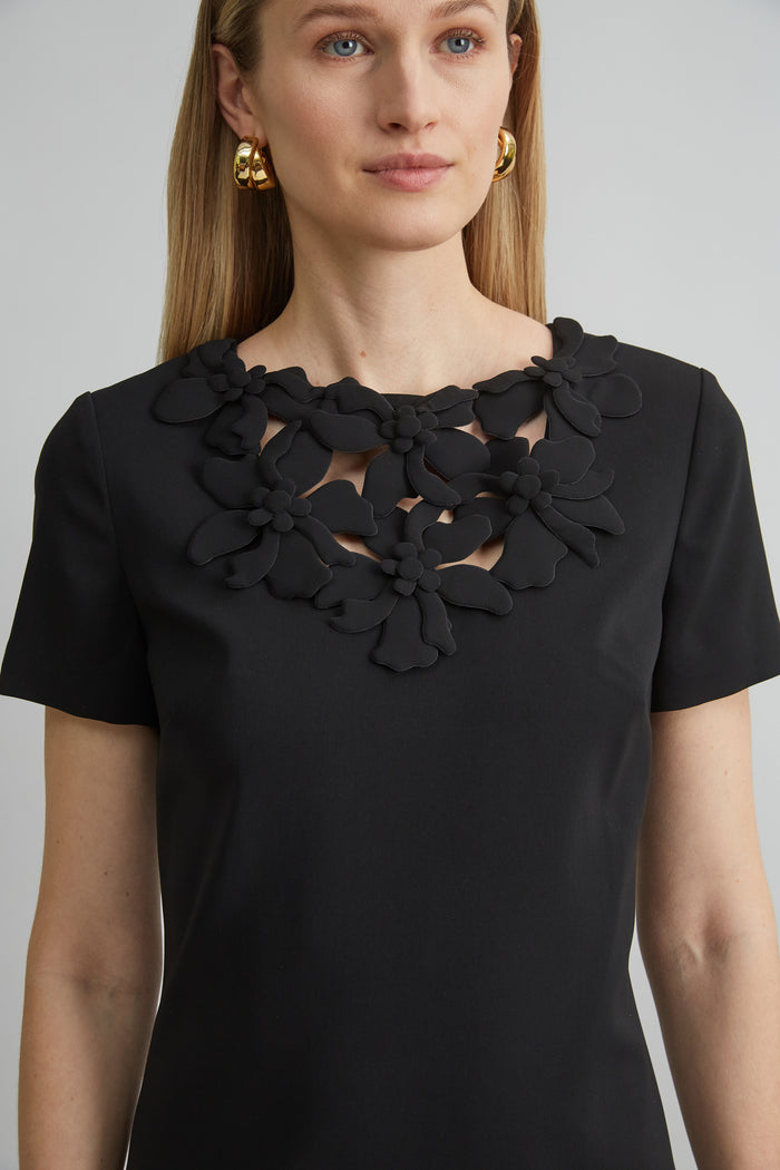 Elie Tahari Short Sleeve Flower Applique Dress BLACK