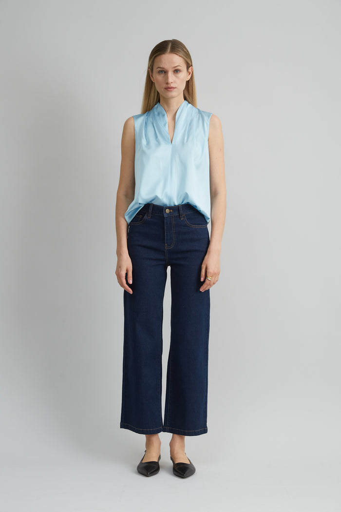 Elie Tahari Sleeveless Silk Satin Contour Shirt CRYSTAL BLUE