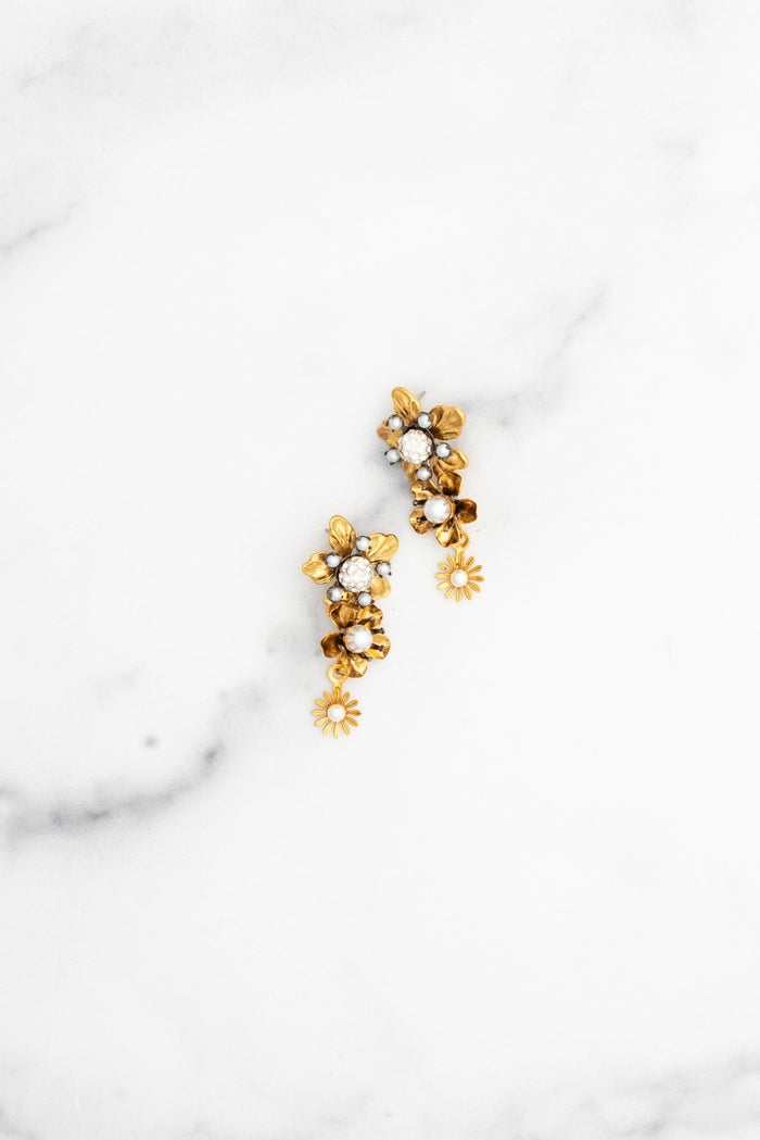 elizabeth cole Dahlita Earrings Crystal