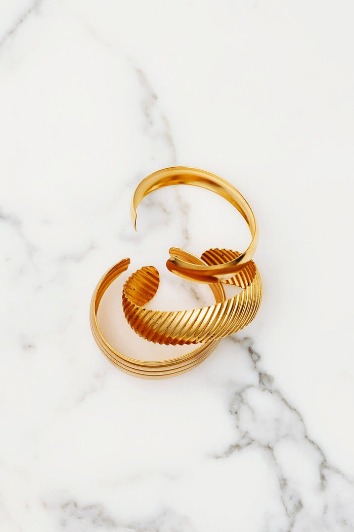 Elizabeth Cole Nelcy Bracelet Gold