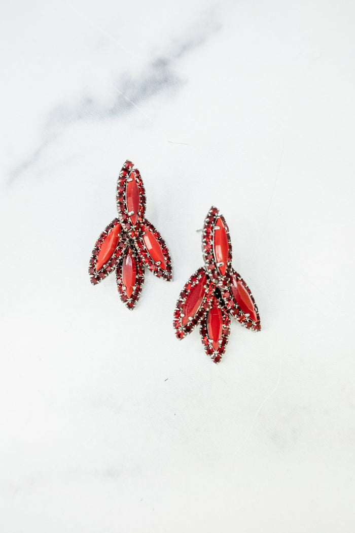 elizabeth cole Petite Bacall Earrings Red