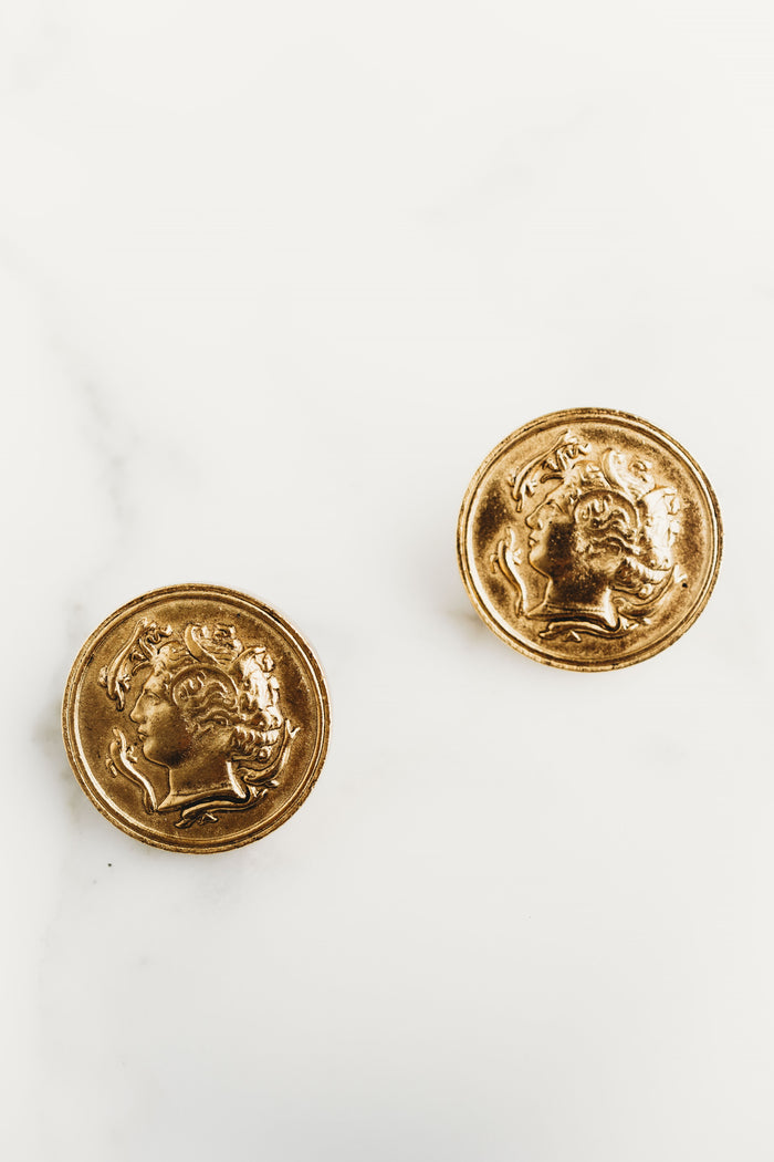 elizabeth cole Regina Earrings Gold