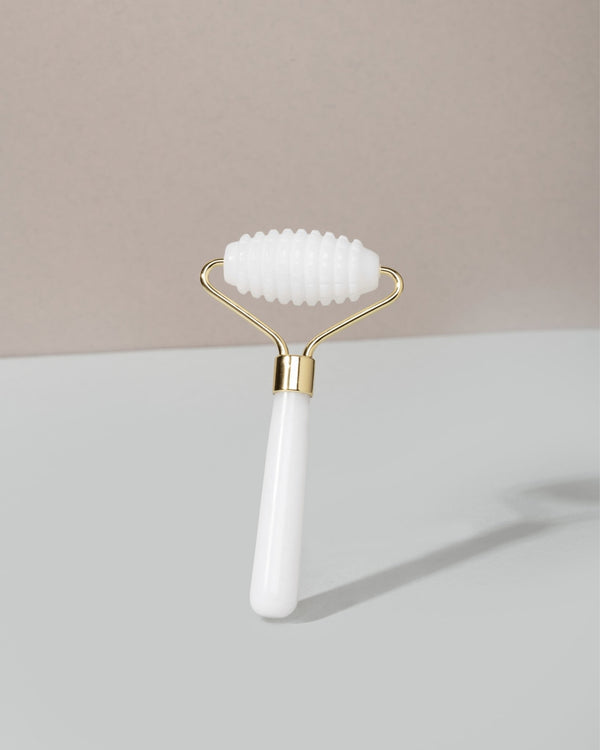 Elizabeth Grant Jade Massager White