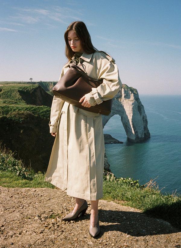 Elleme Dimple Tote Pebbled Leather Dark Brown/White Stitches