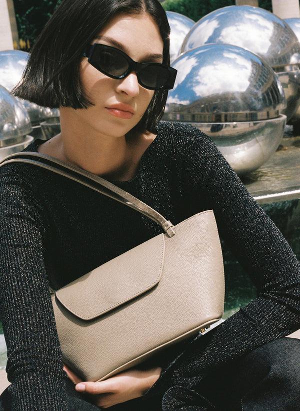 Elleme Courrier Tote Pebbled Leather Taupe