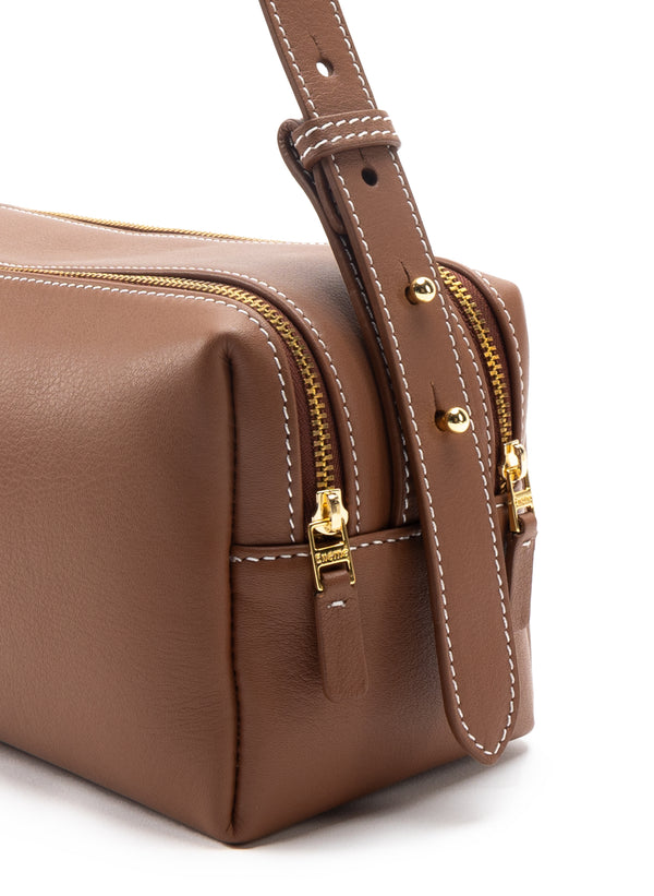 Elleme Trousse Pebbled Leather Cognac/White Stitching