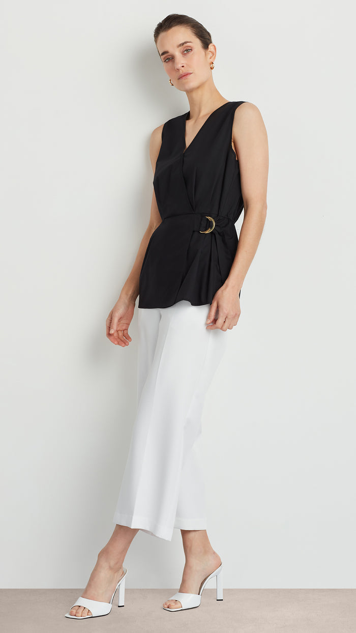 Ellen Tracy SLEEVELESS WRAP TOP