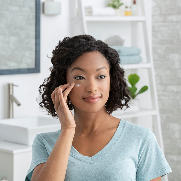 Ellia Eye Cream + CBD