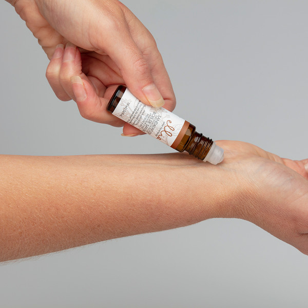 Ellia Sandalwood Precious Oil Roll-On
