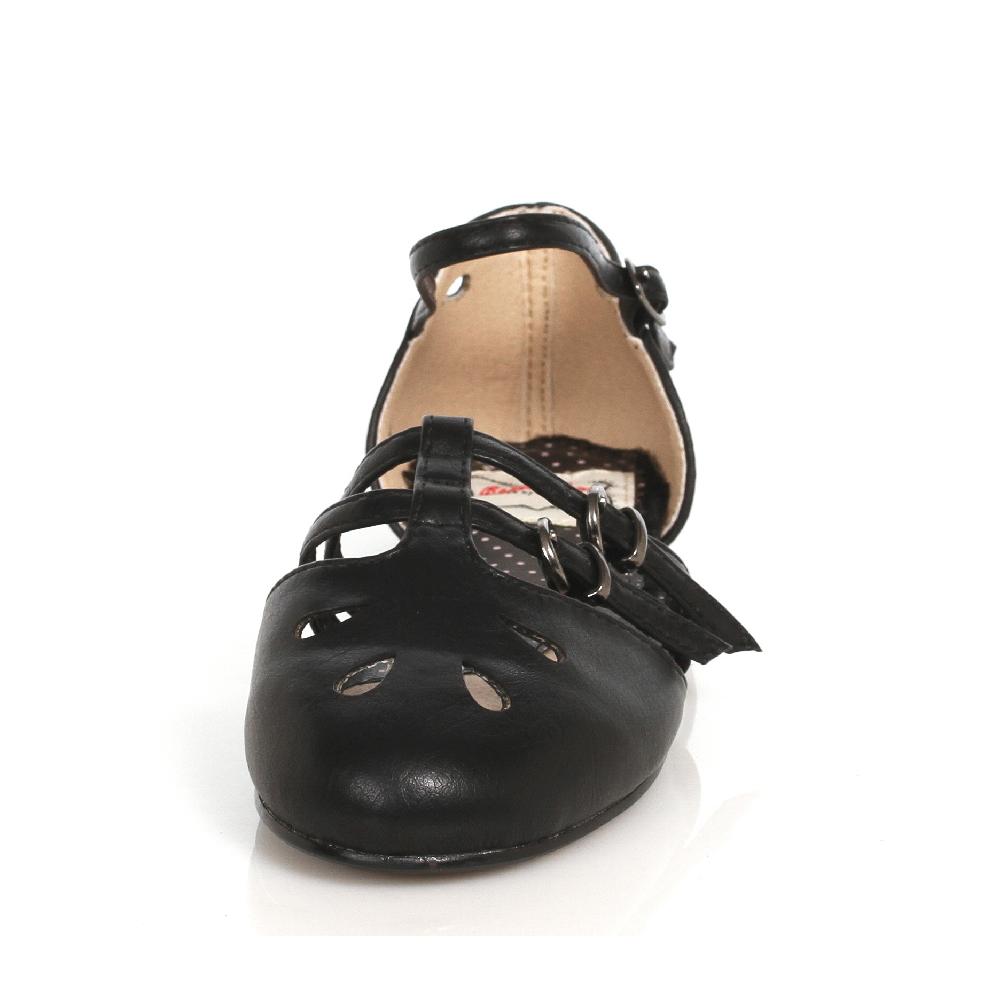 Ellis Curtain Closed Toe Flat With Cutout Décor & Buckle Closure