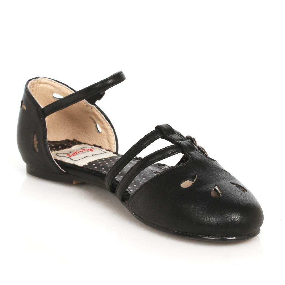 Ellis Curtain Closed Toe Flat With Cutout Décor & Buckle Closure