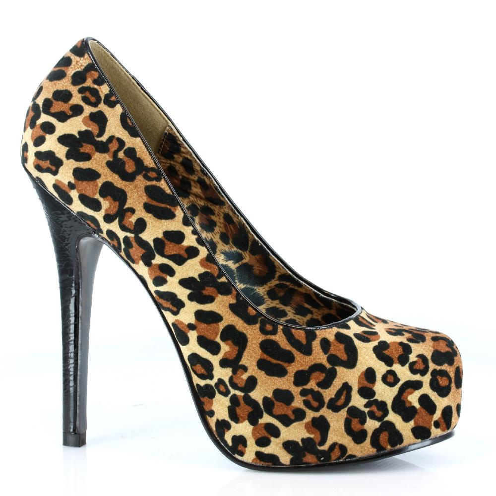 ellis curtain 5" Heel