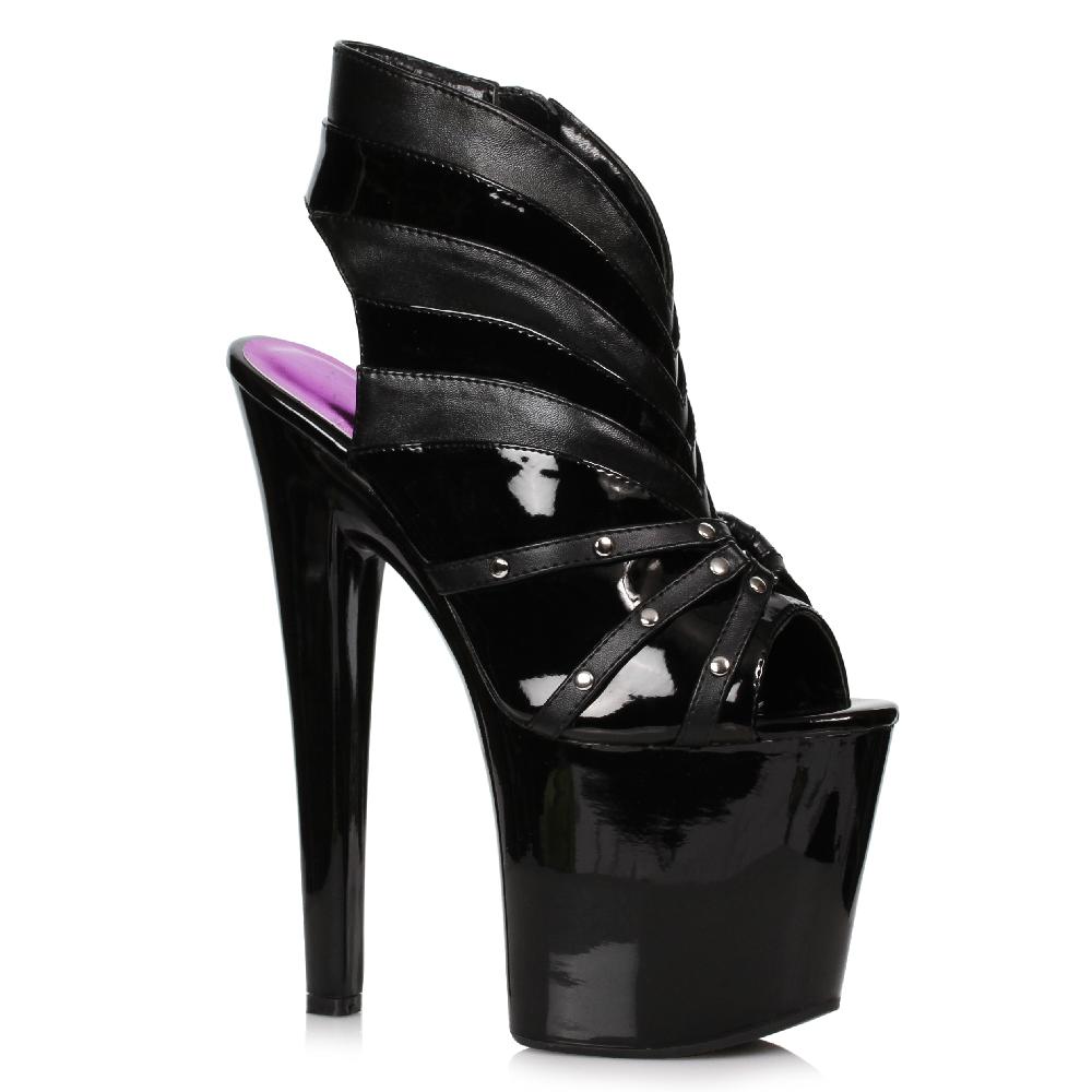 ellis curtain 8"BOOTIE WITH STUDS