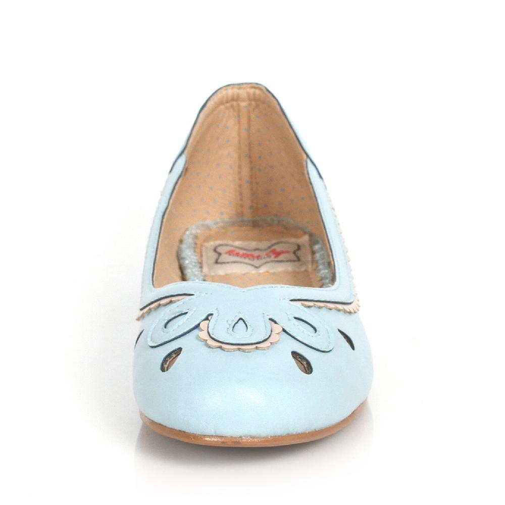 Ellis Curtain Flat Shoe With Cutout And Accent Color Embellishment