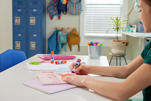 Elmer Elmer’s All-Purpose Glue Sticks & Disappearing Purple Glue Sticks Small