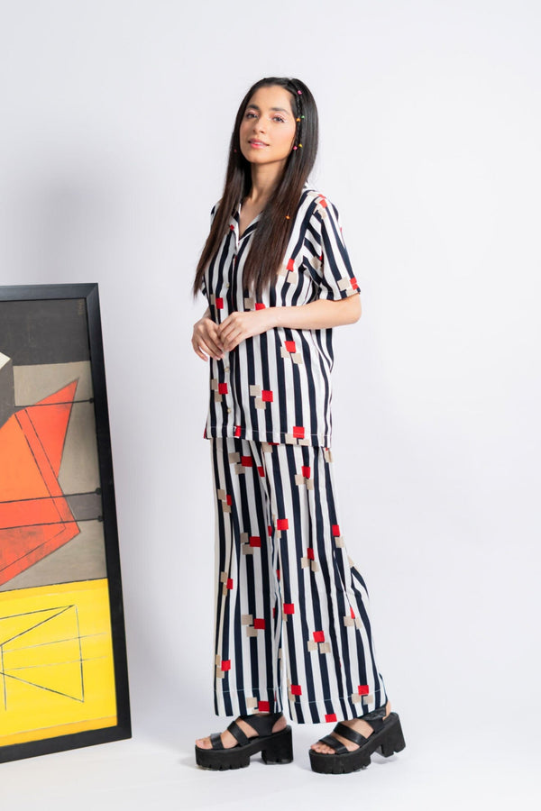 Elo East West Women's Striped Design Co-Ord Set White & Black