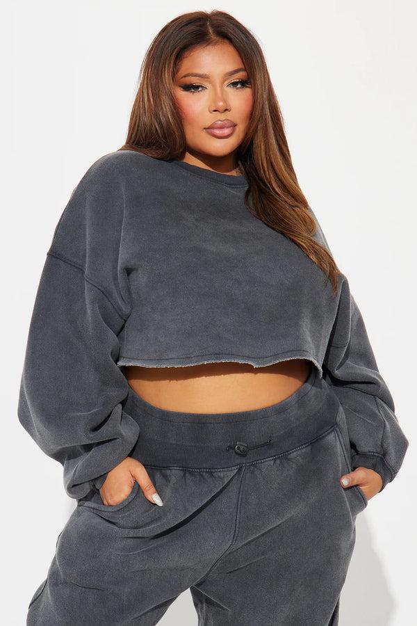 Elo FN Women's Terry Crop Top Sweatshirt Charcoal