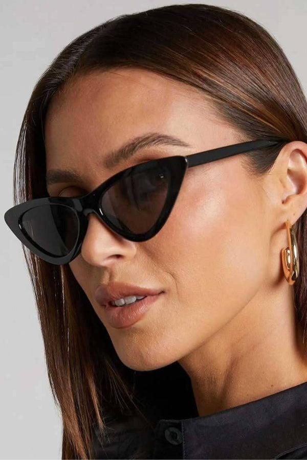 Elo Women's Retro Cat Eye Sunglasses Black