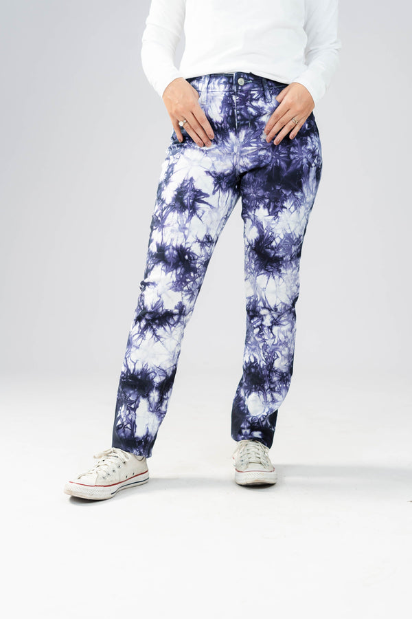 elo GAP Women's Tie & Dye Straight Fit Denim Navy & White