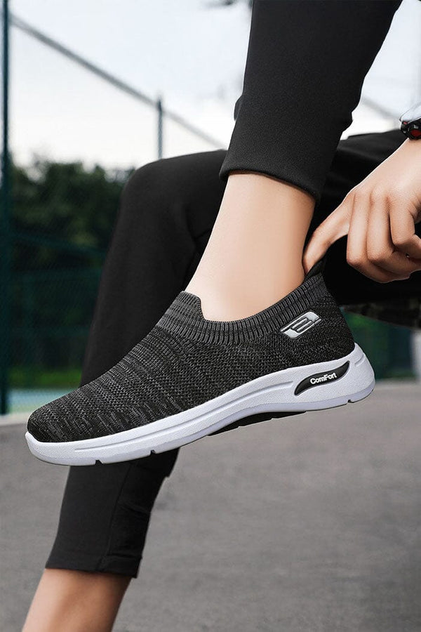 elo Men's Premium Mesh Upper Slip-On Sneakers Black