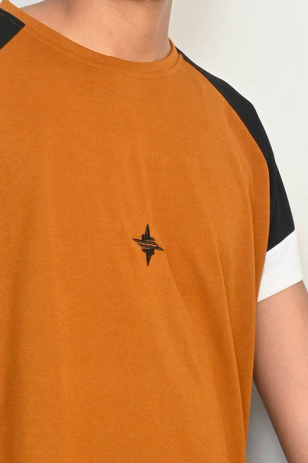 Elo Men's Raglan Sleeve Logo Embroidered Tee Shirt Black & Mustard