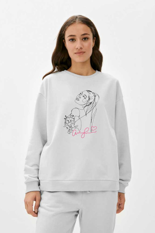 elo Polo Republica Women's Ariana Grande Printed Fleece Sweatshirt Off White