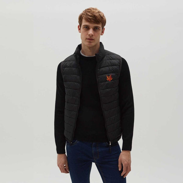 elo The Burnt Soul Men's Flame Crest Embroidered Sleeveless Puffer Gilet Black