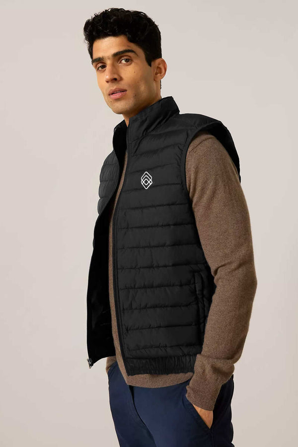Elo The Burnt Soul Men's Logo Embroidered Sleeveless Puffer Gilet Black