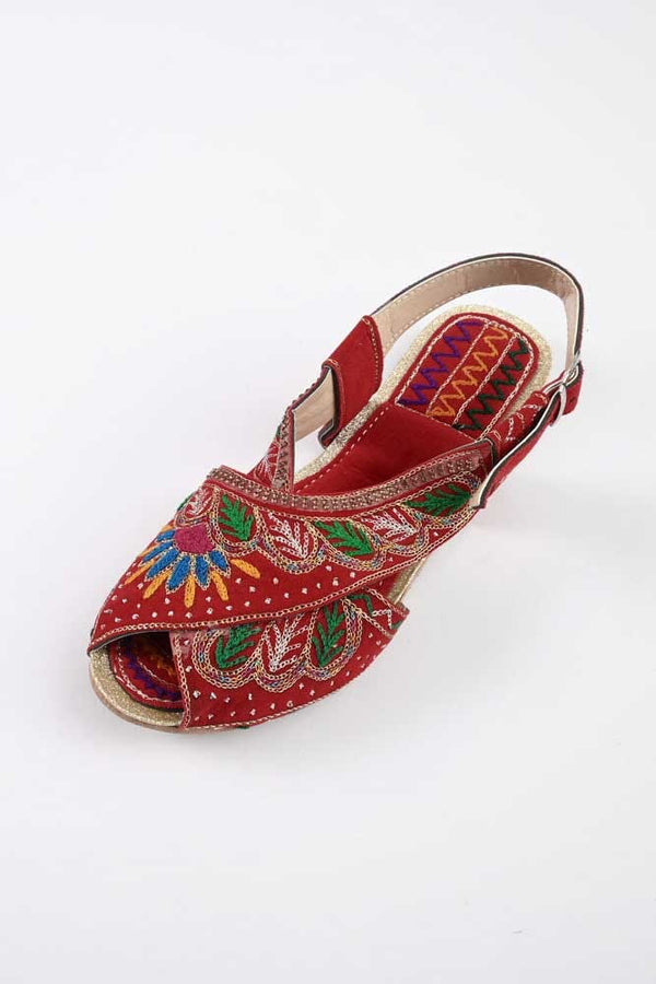 Elo Women's Craiova Embroidered Design Peshawri Chappal Red