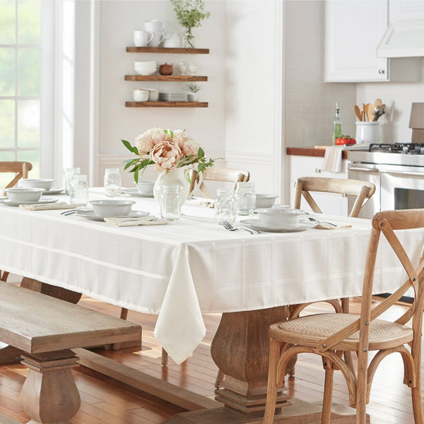 elrene Elegance Plaid Jacquard Tablecloth