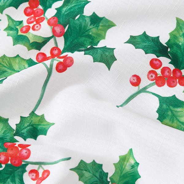Elrene Vintage Holly Scallop Border Tablecloth