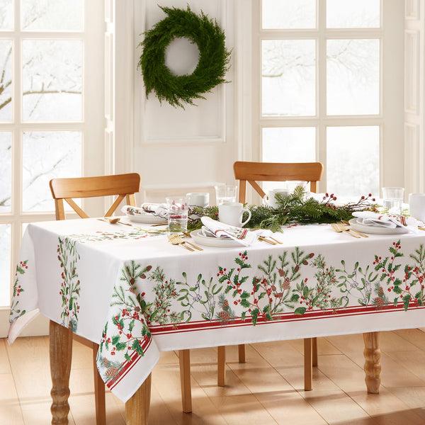 elrene Winter Holiday Berry Tablecloth