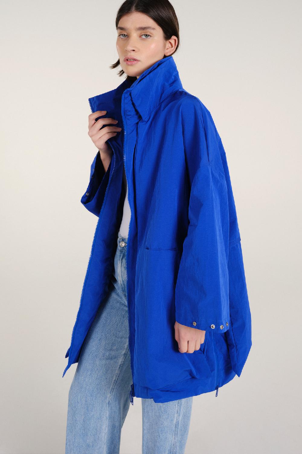 Embassy Of Bricks And Logs VISTA COAT