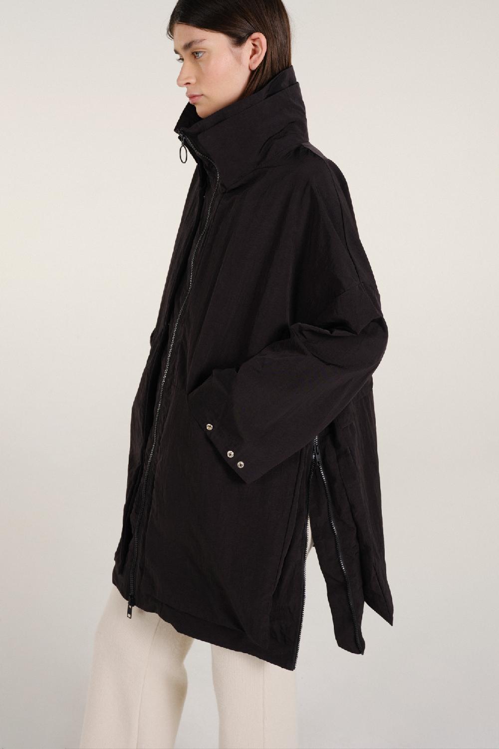 Embassy Of Bricks And Logs VISTA COAT BLACK