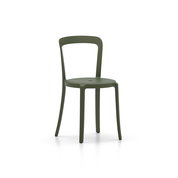 emeco On & On chair recycled plastic seat by Edward Barber and Jay Osgerby