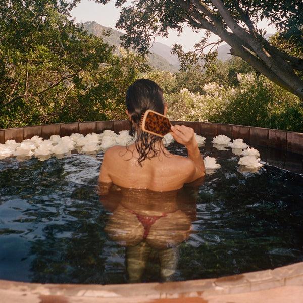 Emi Jay Works Well With Bamboo Paddle Brush