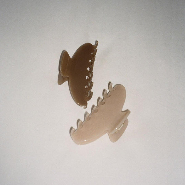 Emi Jay Works Well With Big Effing Clip