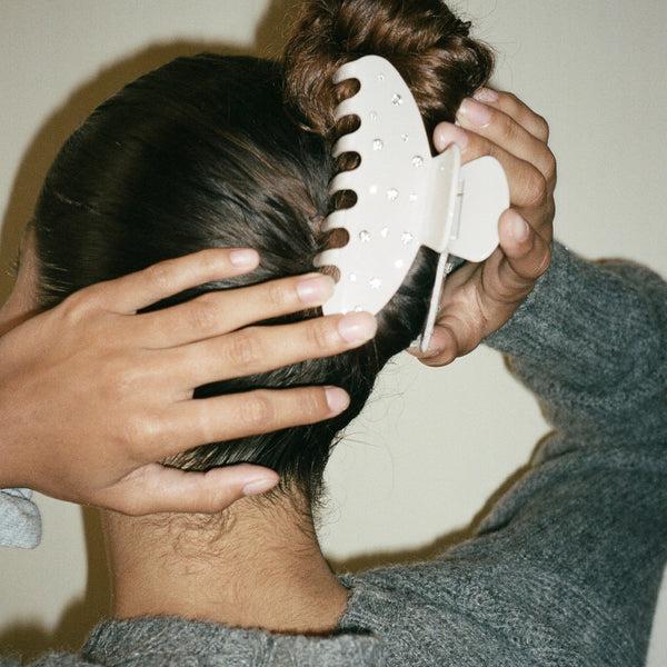 Emi Jay Works Well With Big Effing Clip