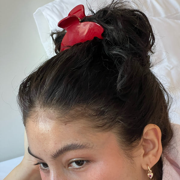 Emi Jay Works Well With Big Effing Clip