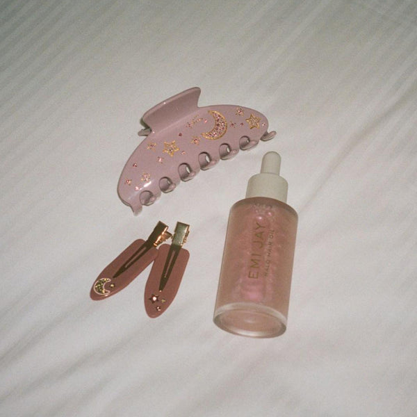 Emi Jay Works Well With Big Effing Clip